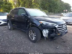 KM8J3CA4XJU821367 2018 HYUNDAI TUCSON
