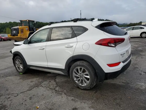 KM8J3CA4XJU836452 2018 HYUNDAI TUCSON - Image 2