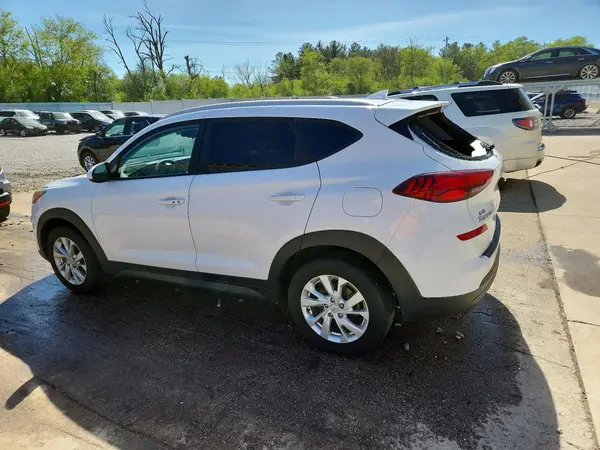 KM8J3CA4XKU029804 2019 HYUNDAI TUCSON - Image 2