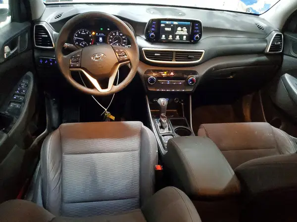 KM8J3CA4XKU074693 2019 HYUNDAI TUCSON - Image 8
