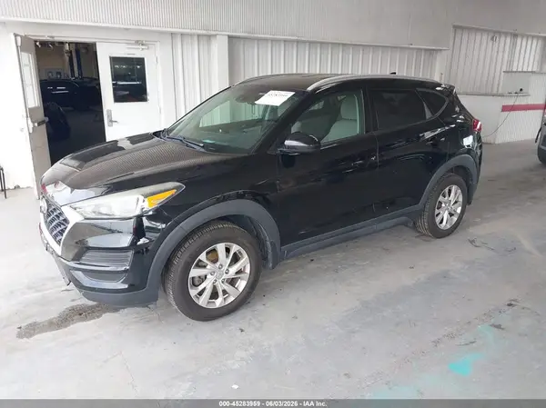KM8J3CA4XKU853270 2019 HYUNDAI TUCSON - Image 2