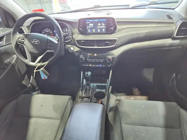 KM8J3CA4XKU882140 2019 HYUNDAI TUCSON - Image 8