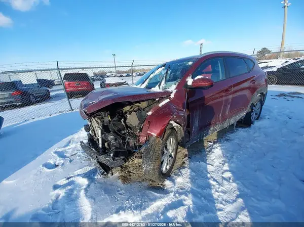 KM8J3CA4XKU910003 2019 HYUNDAI TUCSON - Image 2