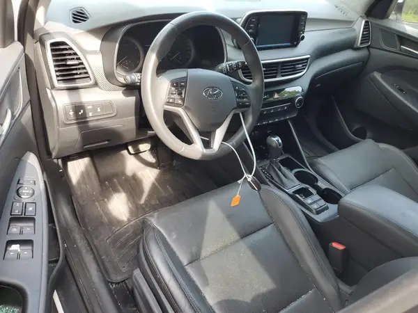 KM8J3CA4XLU118029 2020 HYUNDAI TUCSON - Image 8