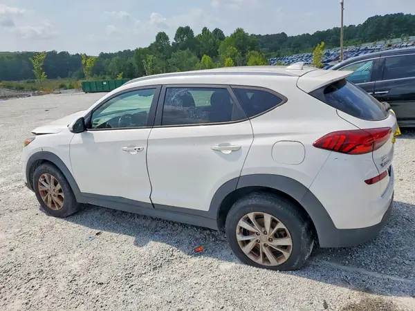 KM8J3CA4XLU137325 2020 HYUNDAI TUCSON - Image 2