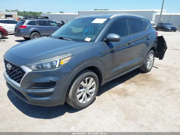 KM8J3CA4XLU231723 2020 HYUNDAI TUCSON - Image 2