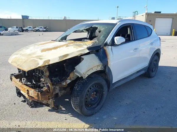 KM8J3CA4XLU247114 2020 HYUNDAI TUCSON - Image 2
