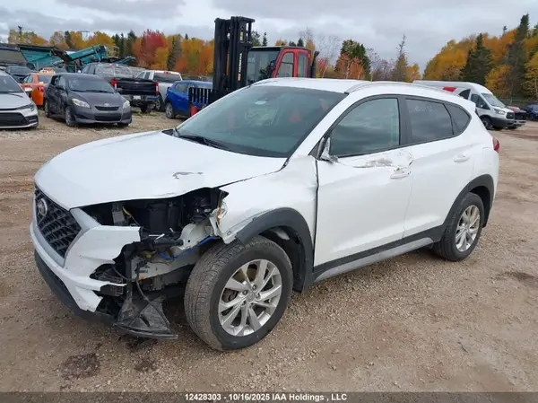 KM8J3CA4XLU260316 2020 HYUNDAI TUCSON - Image 2