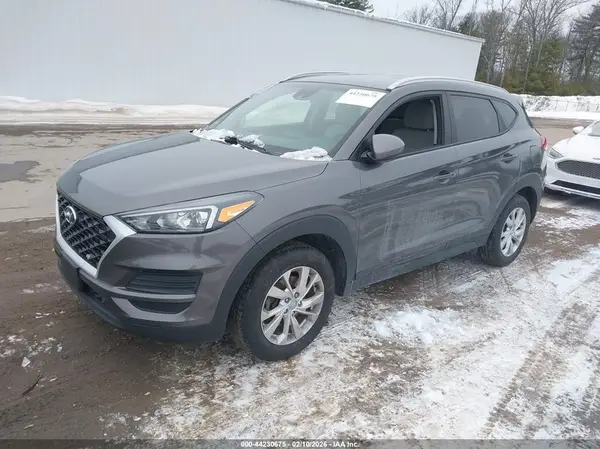 KM8J3CA4XLU265032 2020 HYUNDAI TUCSON - Image 2