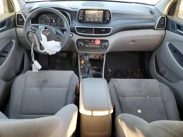 KM8J3CA4XMU303084 2021 HYUNDAI TUCSON - Image 8
