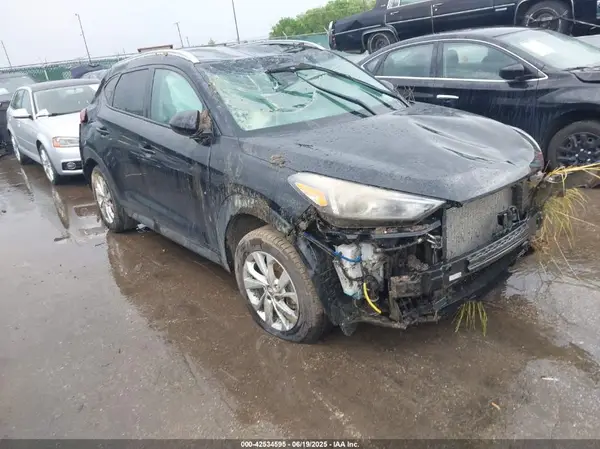 KM8J3CA4XMU359347 2021 HYUNDAI TUCSON - Image 1