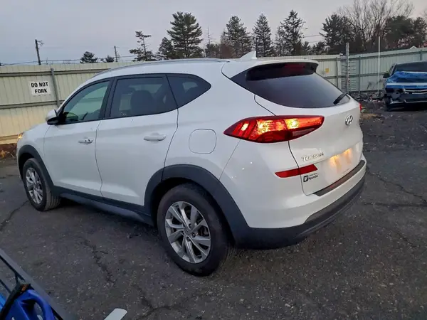 KM8J3CA4XMU368680 2021 HYUNDAI TUCSON - Image 2