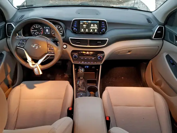 KM8J3CA4XMU368680 2021 HYUNDAI TUCSON - Image 8