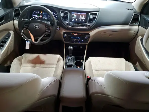 KM8J3CAL0JU698914 2018 HYUNDAI TUCSON - Image 8