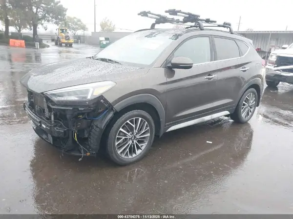 KM8J3CAL0KU854046 2019 HYUNDAI TUCSON - Image 2