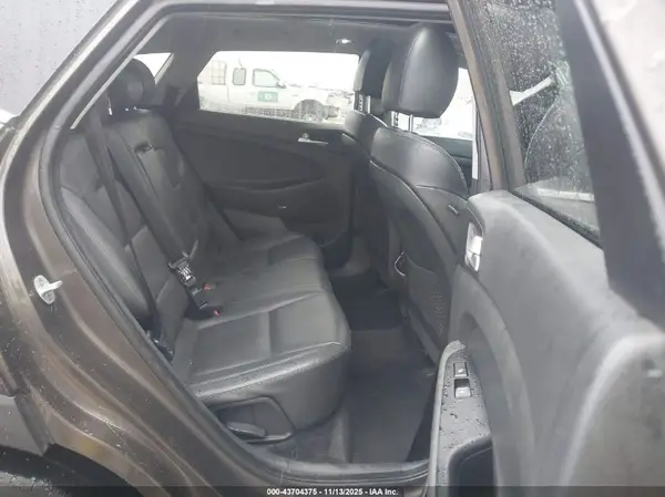 KM8J3CAL0KU854046 2019 HYUNDAI TUCSON - Image 8