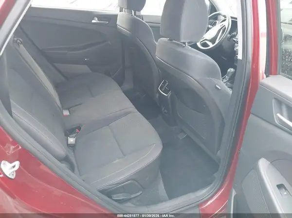 KM8J3CAL0KU939145 2019 HYUNDAI TUCSON - Image 8