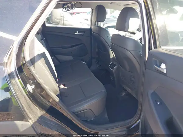 KM8J3CAL0KU959749 2019 HYUNDAI TUCSON - Image 8