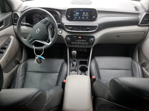 KM8J3CAL0LU100811 2020 HYUNDAI TUCSON - Image 8
