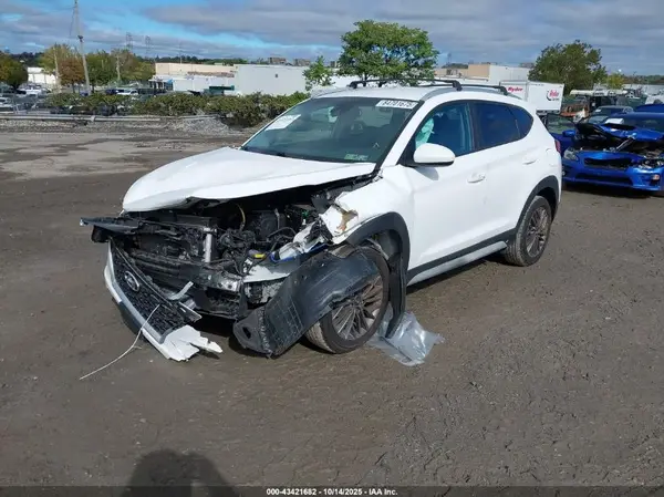 KM8J3CAL0LU227784 2020 HYUNDAI TUCSON - Image 2