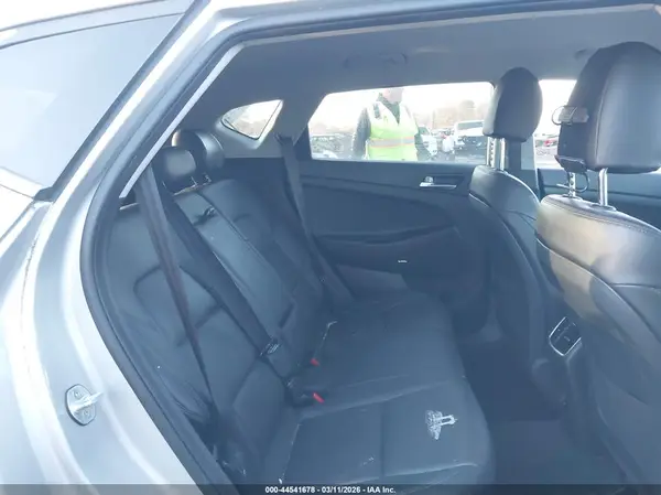 KM8J3CAL0LU239028 2020 HYUNDAI TUCSON - Image 8
