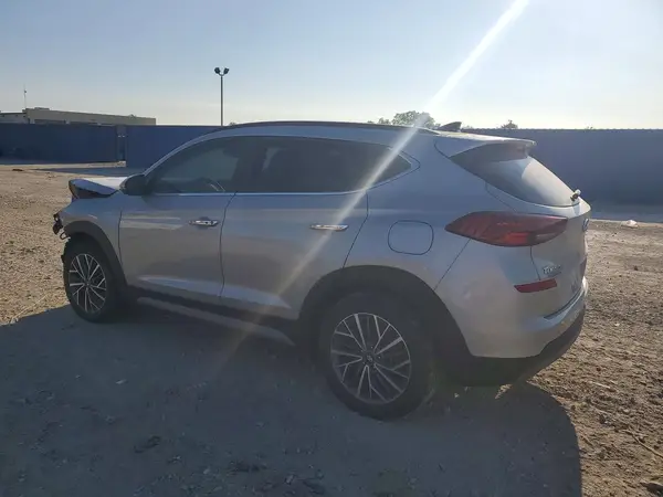 KM8J3CAL0LU242138 2020 HYUNDAI TUCSON - Image 2
