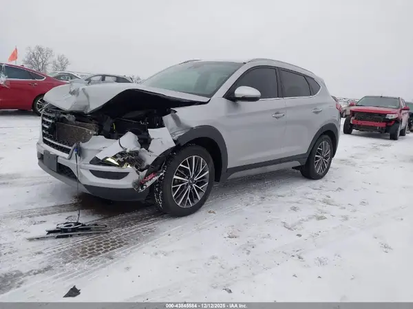 KM8J3CAL0LU243323 2020 HYUNDAI TUCSON - Image 2