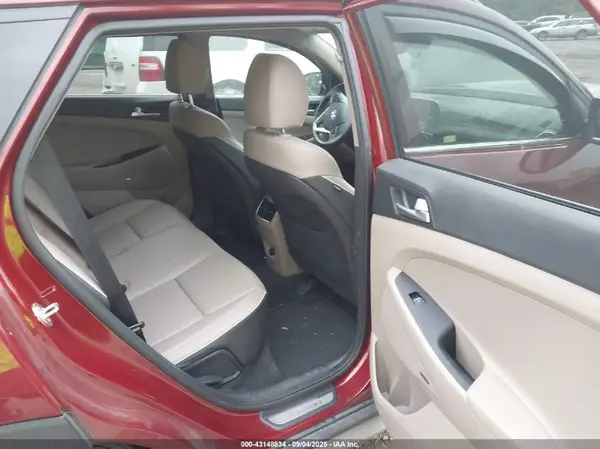 KM8J3CAL0LU268044 2020 HYUNDAI TUCSON - Image 8