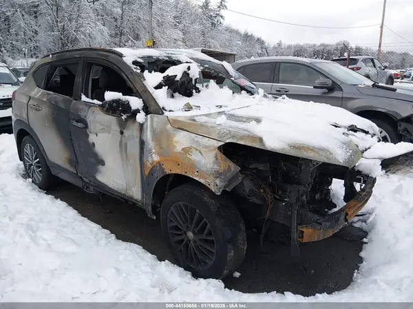 KM8J3CAL0MU337834 2021 HYUNDAI TUCSON - Image 1