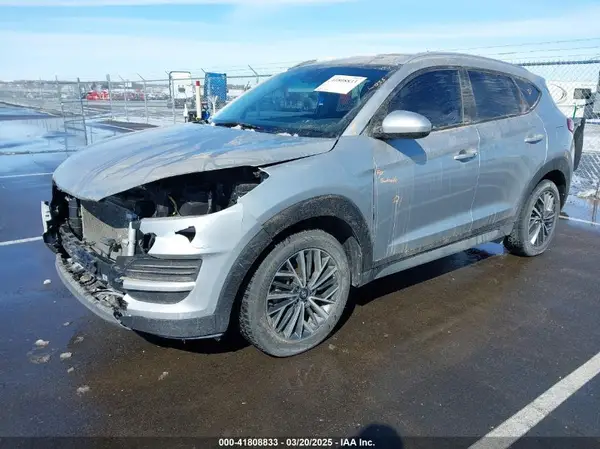 KM8J3CAL0MU377122 2021 HYUNDAI TUCSON - Image 2