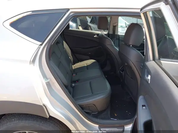 KM8J3CAL0MU377931 2021 HYUNDAI TUCSON - Image 8