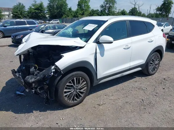 KM8J3CAL0MU380151 2021 HYUNDAI TUCSON - Image 2