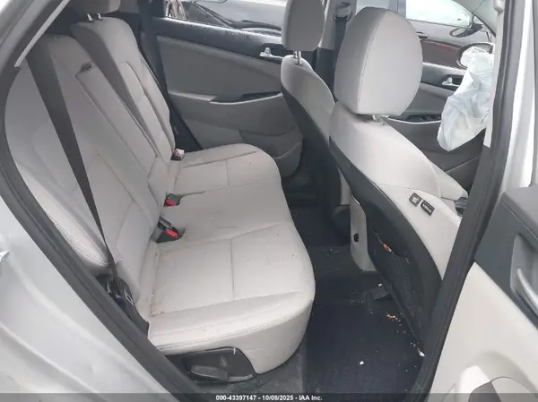 KM8J3CAL0MU394485 2021 HYUNDAI TUCSON - Image 8