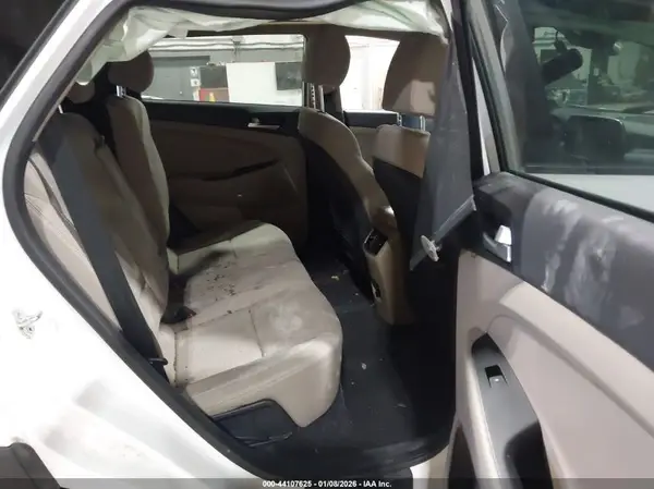 KM8J3CAL0MU404819 2021 HYUNDAI TUCSON - Image 8