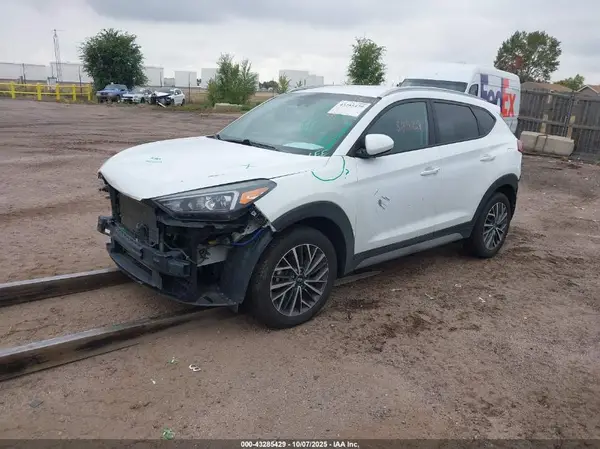 KM8J3CAL0MU410524 2021 HYUNDAI TUCSON - Image 2