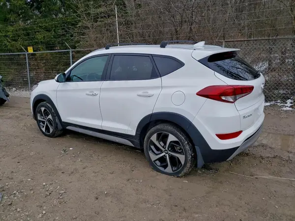 KM8J3CAL1JU714232 2018 HYUNDAI TUCSON - Image 2