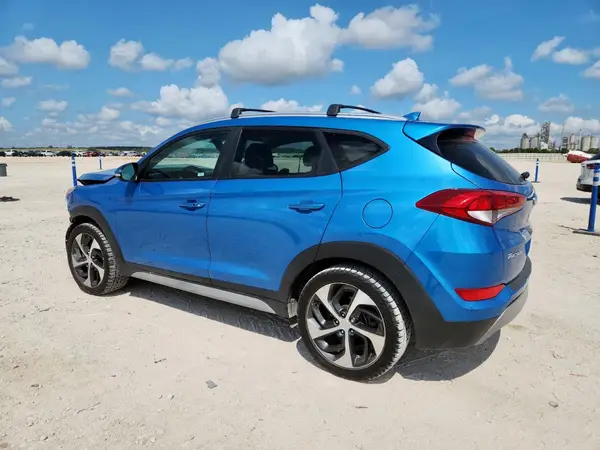KM8J3CAL1JU733525 2018 HYUNDAI TUCSON - Image 2