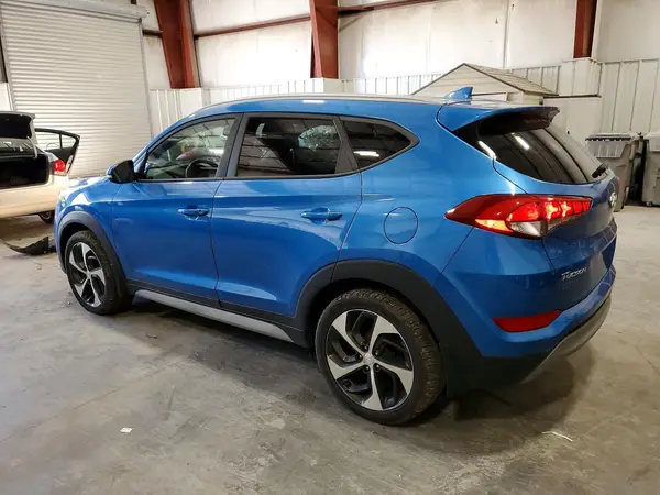 KM8J3CAL1JU737039 2018 HYUNDAI TUCSON - Image 2
