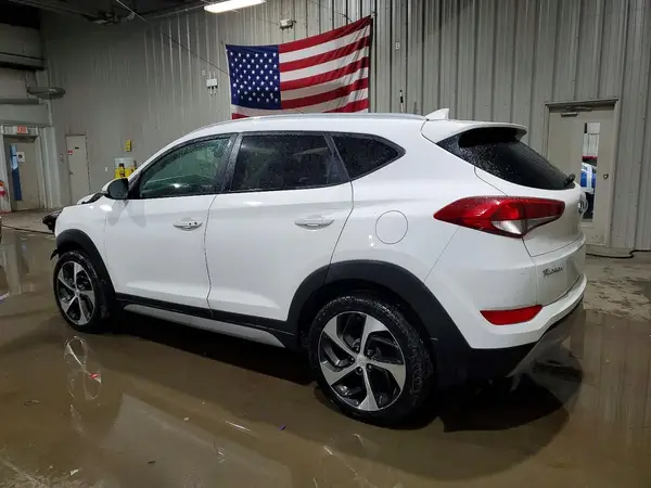 KM8J3CAL1JU805694 2018 HYUNDAI TUCSON - Image 2