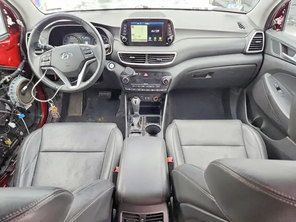 KM8J3CAL1KU034557 2019 HYUNDAI TUCSON - Image 8