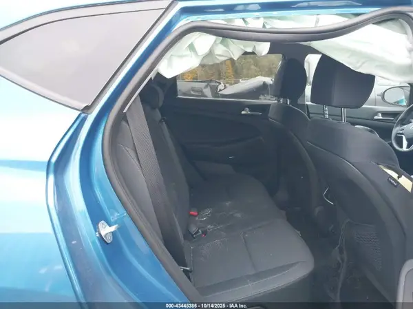 KM8J3CAL1KU067106 2019 HYUNDAI TUCSON - Image 8