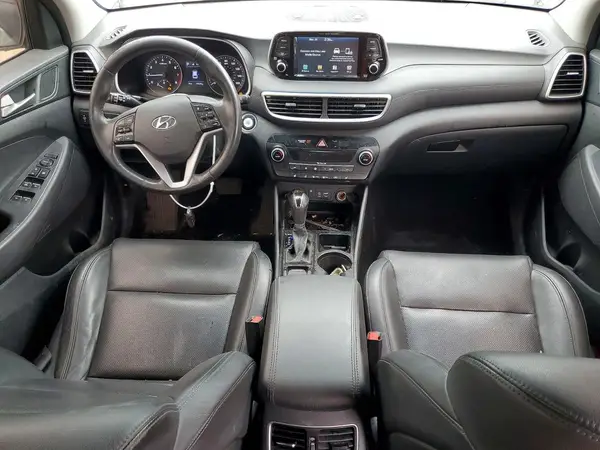 KM8J3CAL1KU070250 2019 HYUNDAI TUCSON - Image 8