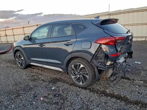KM8J3CAL1KU859093 2019 HYUNDAI TUCSON - Image 2