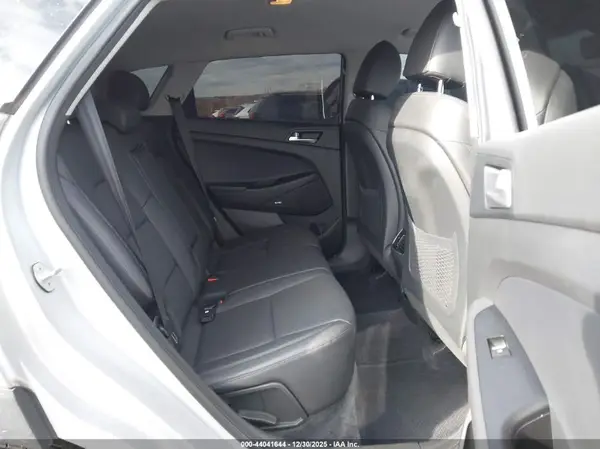 KM8J3CAL1KU868845 2019 HYUNDAI TUCSON - Image 8