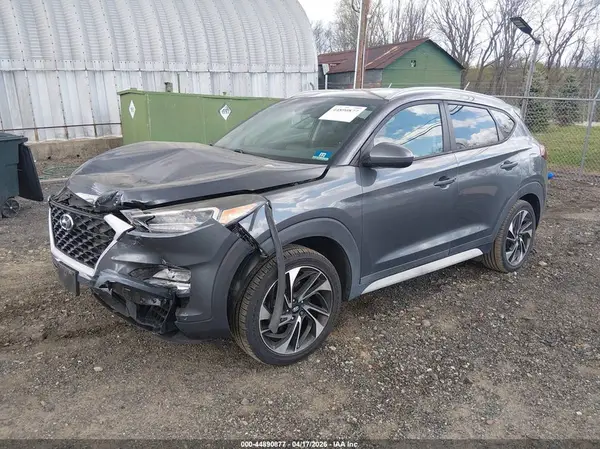 KM8J3CAL1KU891543 2019 HYUNDAI TUCSON - Image 2