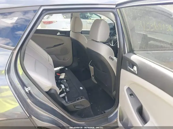 KM8J3CAL1KU899979 2019 HYUNDAI TUCSON - Image 8