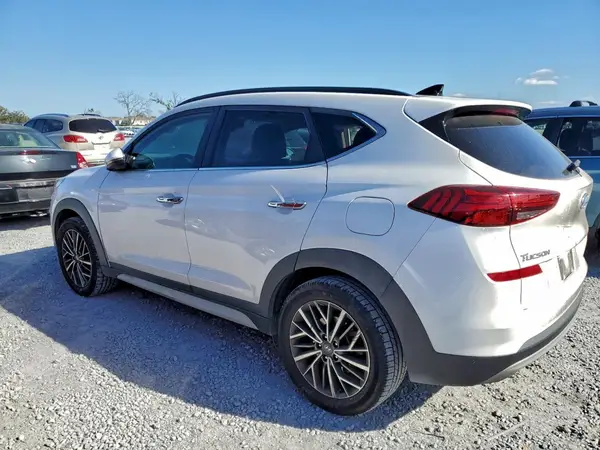 KM8J3CAL1KU907496 2019 HYUNDAI TUCSON - Image 2