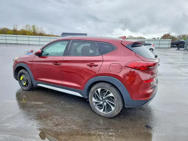 KM8J3CAL1KU979380 2019 HYUNDAI TUCSON - Image 2
