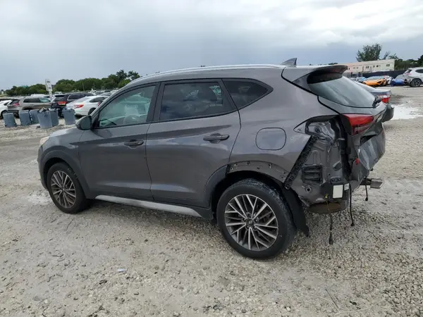 KM8J3CAL1LU183651 2020 HYUNDAI TUCSON - Image 2