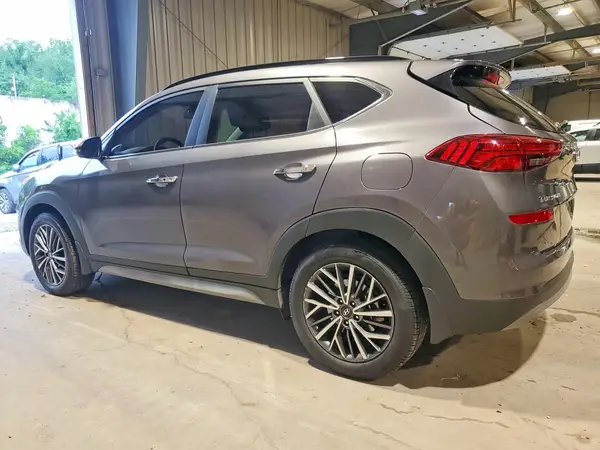 KM8J3CAL1LU257831 2020 HYUNDAI TUCSON - Image 2